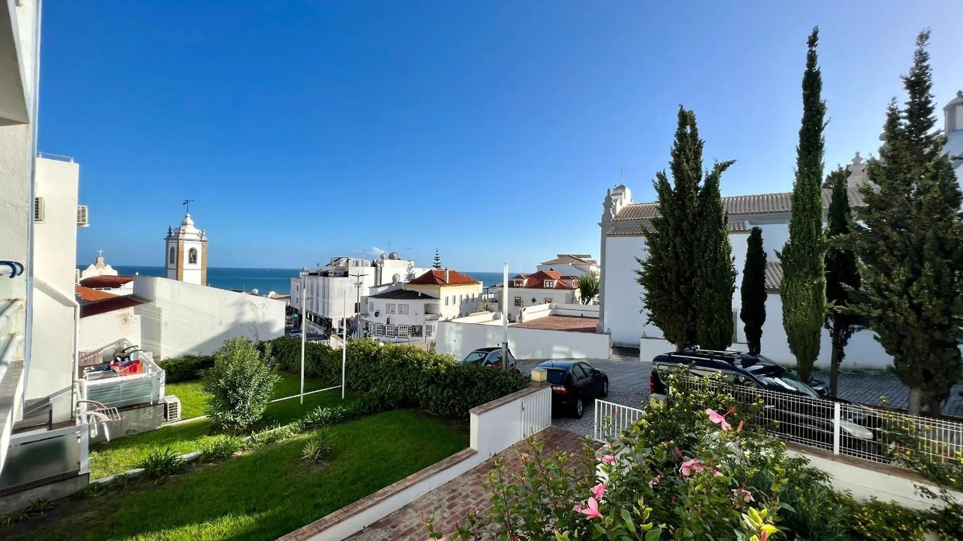 Cosy 1-Br Central Apt In Albufeira Old Town - Steps From The Sea & Amenities Apartment