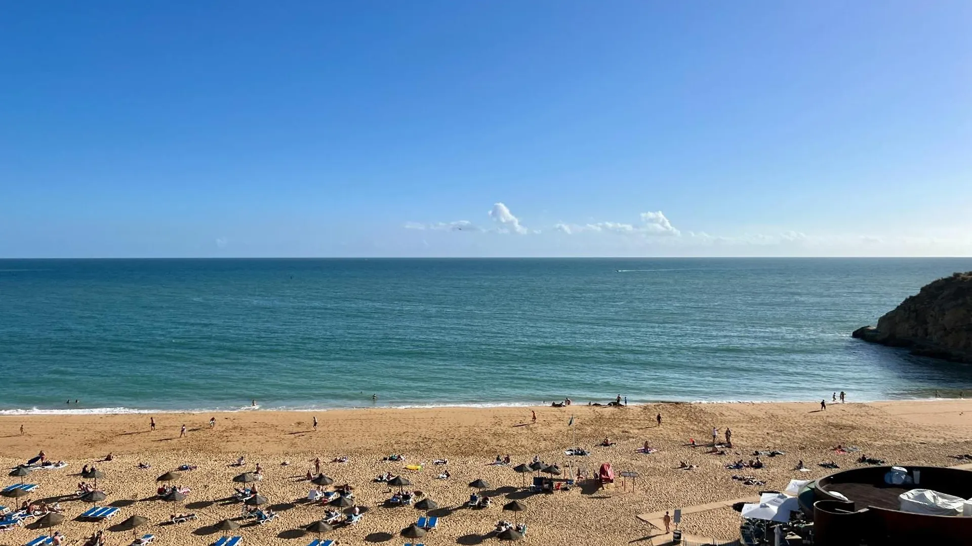 Cosy 1-Br Central Apt In Albufeira Old Town - Steps From The Sea & Amenities Apartment