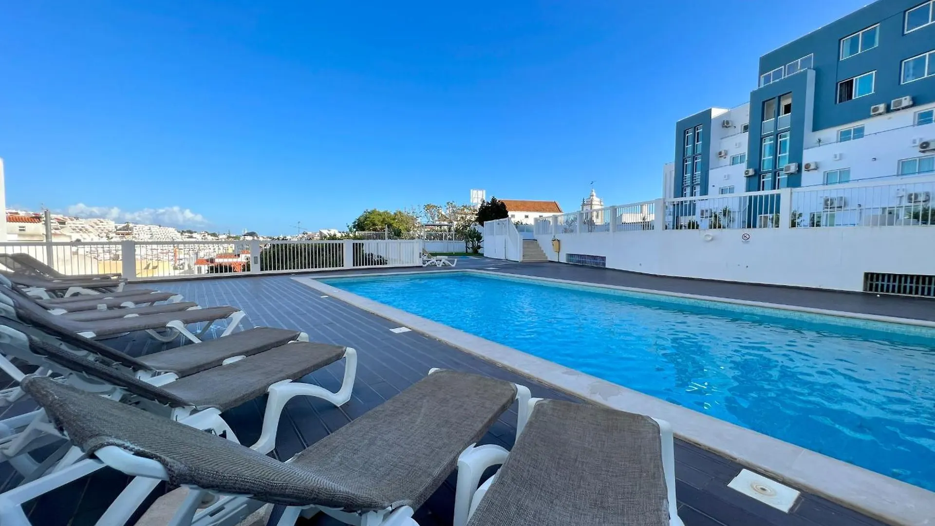 Cosy 1-Br Central Apt In Albufeira Old Town - Steps From The Sea & Amenities Apartment Portugal